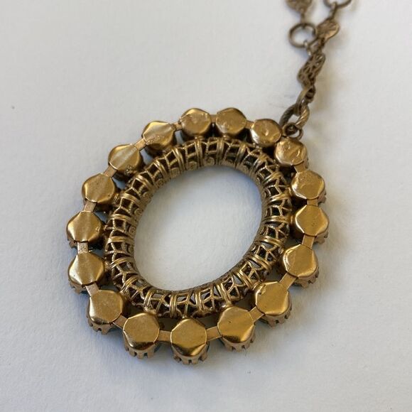 Vintage Inspired Necklace With Blue Stone Pendant - Picture 7 of 8